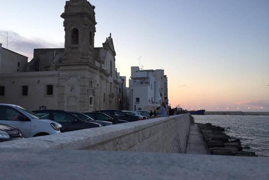 Historic Apartment In Centre Of City 100M To Sea Monopoli Exterior foto
